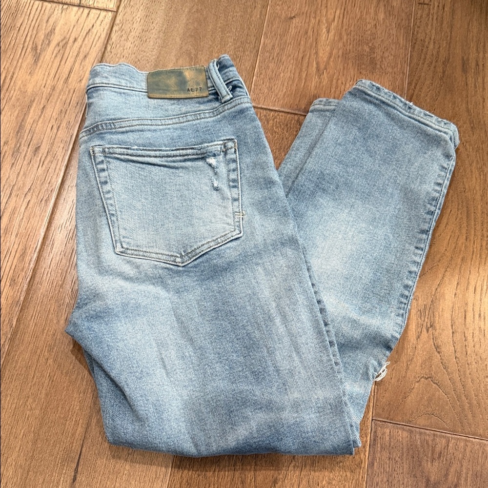 Light Blue Women's Jeans AE77 Premium Mom Jean